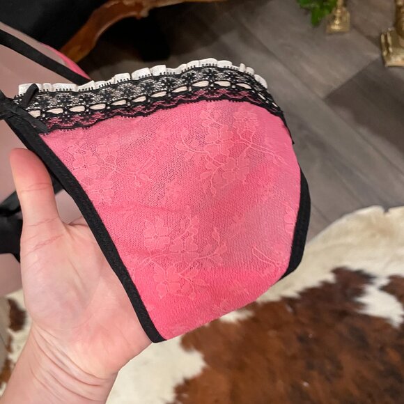 Vintage Victoria's Secret French Maid Apron Lingerie with Panties Size 36B Pink - Picture 4 of 5